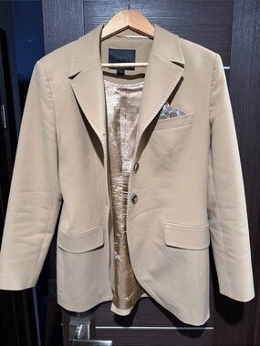 Zara Woman’s  Tan Single-Breasted Blazer